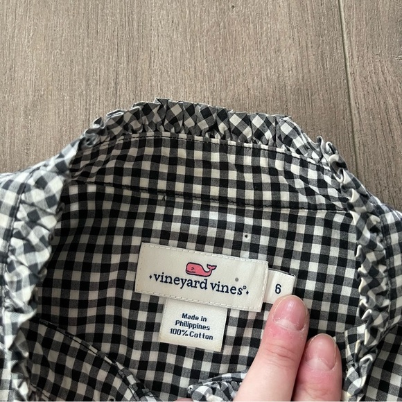 Vineyard Vines Black Gingham Ruffle Trim Button Down Shirt Blouse - Picture 4 of 4